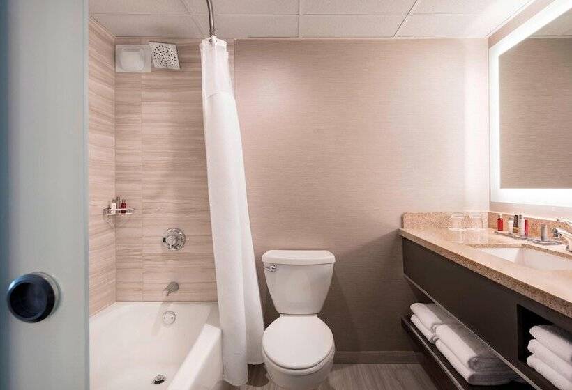 Номер Клуб, San Francisco Airport Marriott Waterfront