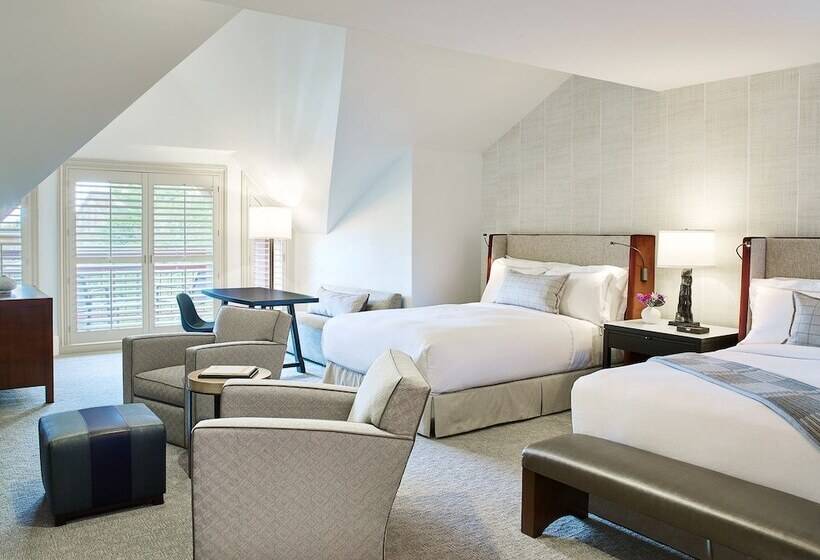 プレミアムルーム, The Little Nell