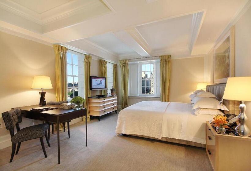 带2个卧室的套房, The Mark New York