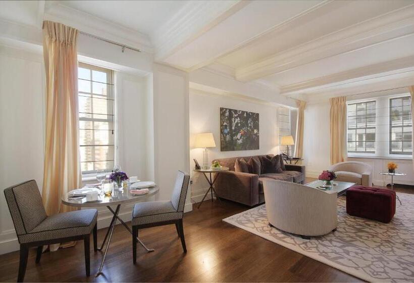 带2个卧室的套房, The Mark New York