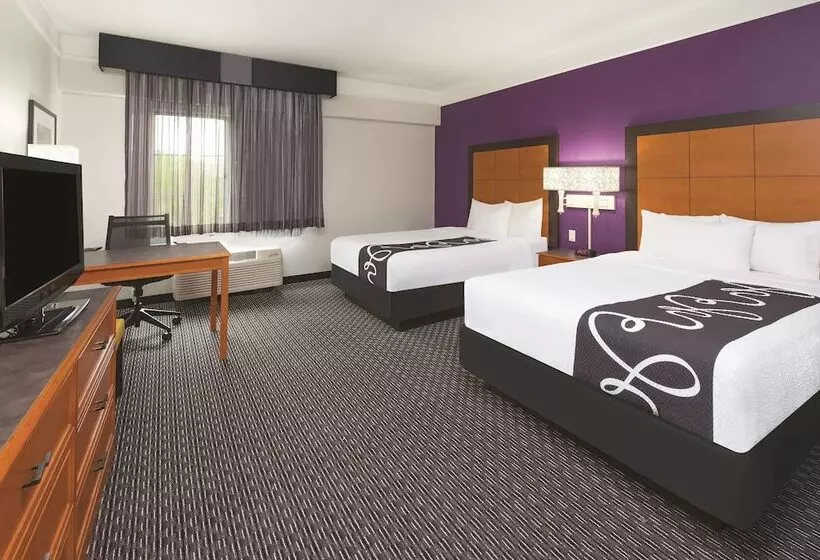 ２ダブルベッドのスタンダードルーム, Travelodge By Wyndham Houston Cyfair