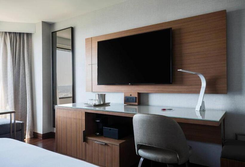 Стандартный Номер Кровать Кинг, Tysons Corner Marriott