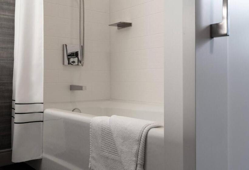 غرفة قياسية, Tysons Corner Marriott