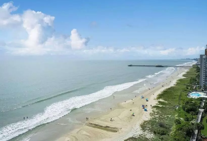 キングサイズベッドのスイートルーム, Hilton Myrtle Beach Resort
