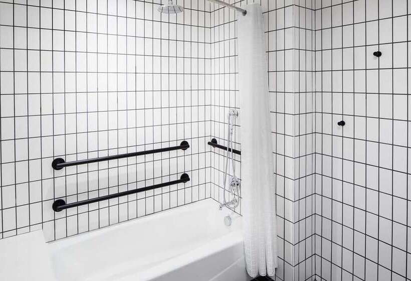 اتاق استاندارد با تخت بزرگ, Hilton Myrtle Beach Resort