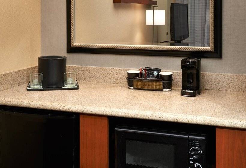 套房, Courtyard By Marriott Rockford