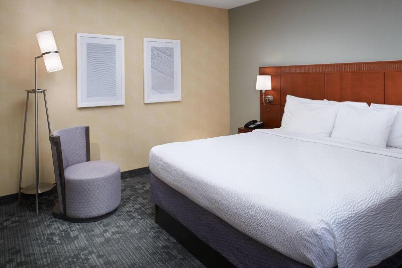 Suite Cama King, Courtyard By Marriott Rockford