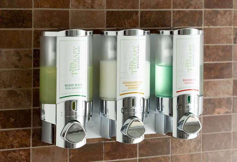 غرفة قياسية, Doubletree By Hilton Huntington