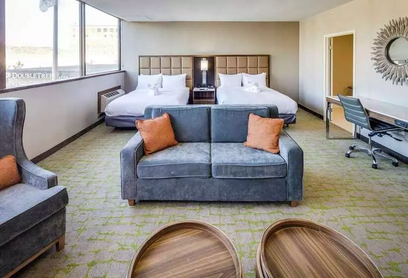 اتاق استاندارد با چشم‌انداز رودخانه, Doubletree By Hilton Huntington