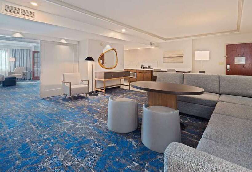 سوئیت پرزیدنت, Embassy Suites By Hilton New Orleans