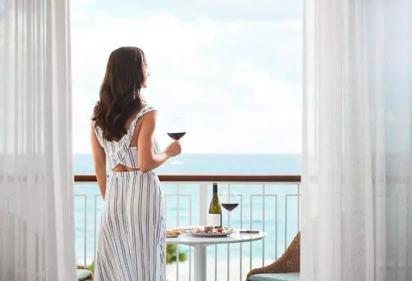 キングサイズベッドのスイートルーム, Four Seasons Resort Palm Beach