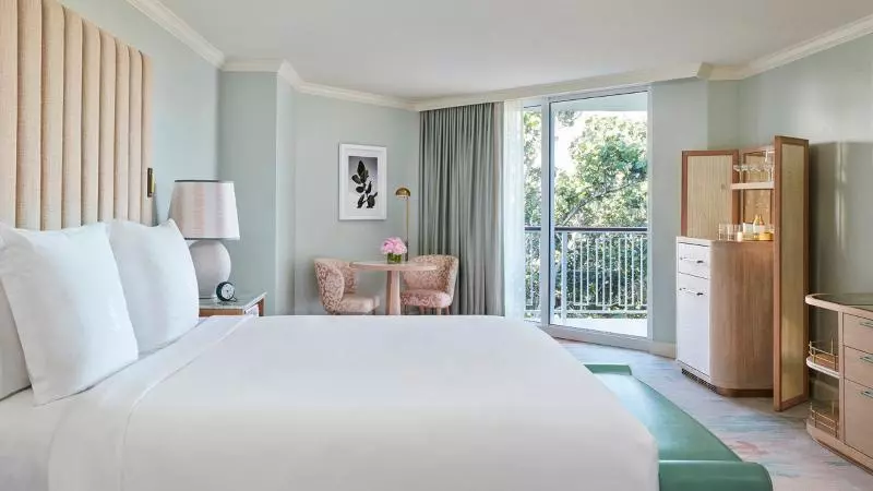 キングサイズベッドのスタンダードルーム, Four Seasons Resort Palm Beach