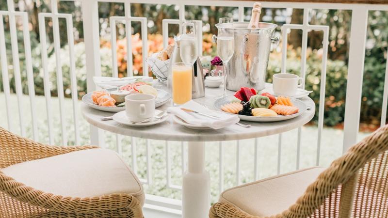 غرفة قياسية سرير كينج, Four Seasons Resort Palm Beach