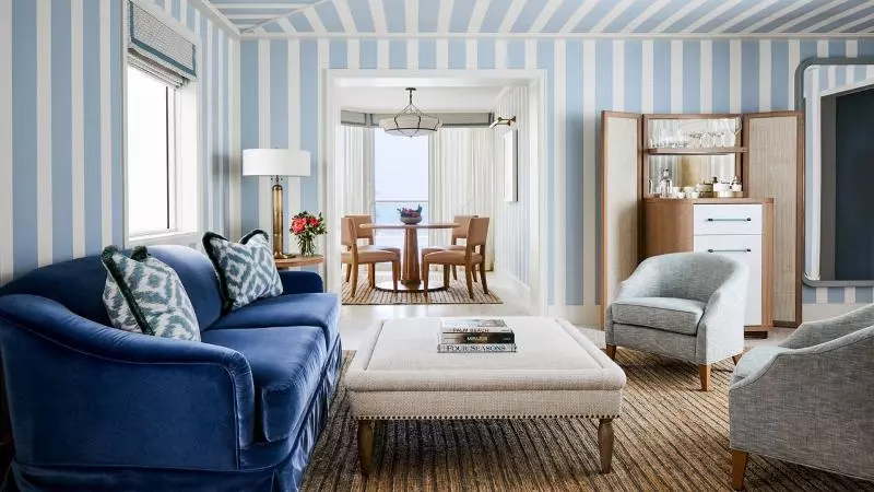 キングサイズベッドのスイートルーム, Four Seasons Resort Palm Beach