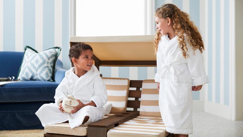 جناح سرير كينج, Four Seasons Resort Palm Beach