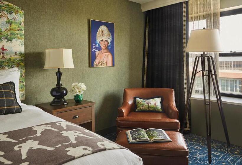 キングサイズベッドのデラックスルーム, Graduate By Hilton Minneapolis