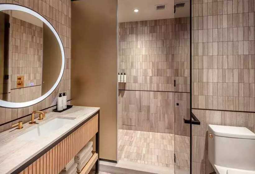 اتاق استاندارد با چشمانداز شهر, Hilton Waikiki Beach Resort & Spa