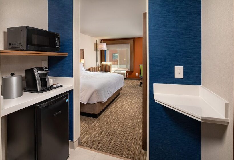 غرفة قياسية, Holiday Inn Express & Suites Chatsworth, An Ihg