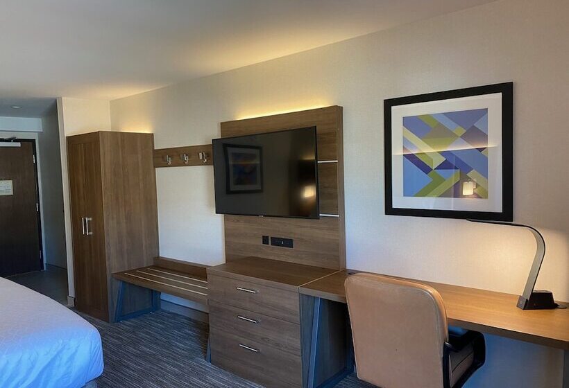 Номер Стандарт, Holiday Inn Express & Suites Chatsworth, An Ihg