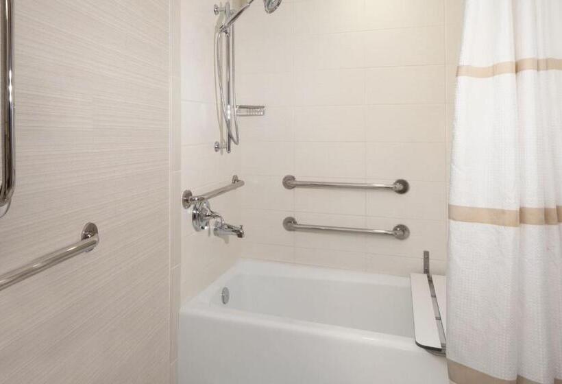 标准间, Marriott Memphis East