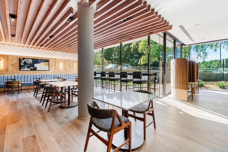 غرفة كلوب, Sheraton Chapel Hill