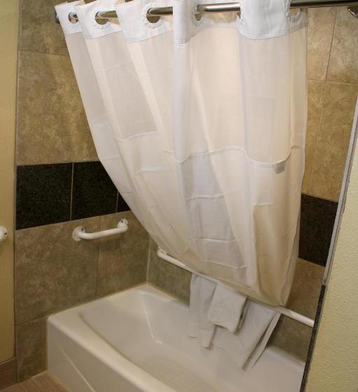 Номер Deluxe Кровать Кинг, Days Inn By Wyndham Bend