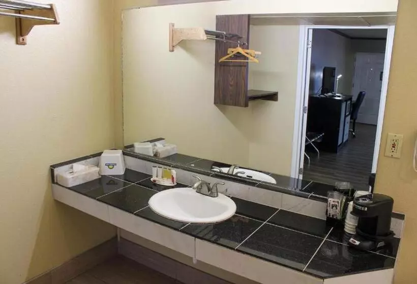 اتاق لوکس, Days Inn By Wyndham Bend