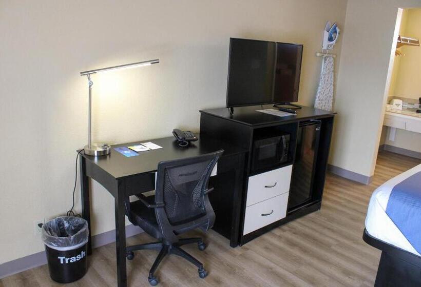 デラックスルーム, Days Inn By Wyndham Bend