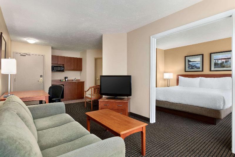 キングサイズベッドのスタンダードルーム, Doubletree By Hilton Hotel Salt Lake City Airport