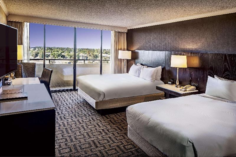 غرفة تنفيذية, Hilton Sacramento Arden West