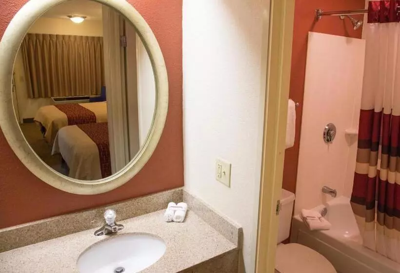 デラックスルーム, Red Roof Inn Buffalo   Hamburg/ I 90