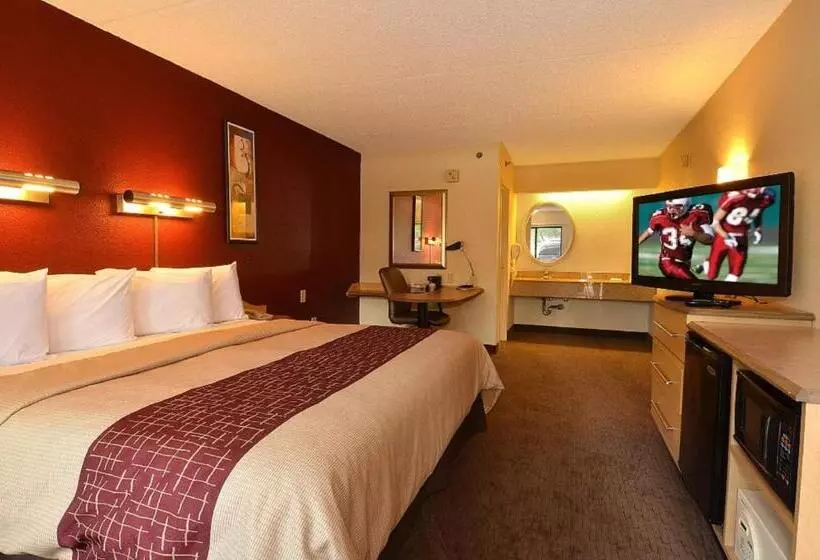 キングサイズベッドのスーペリアルーム, Red Roof Inn Buffalo   Hamburg/ I 90