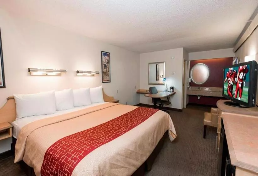 キングサイズベッドのスーペリアルーム, Red Roof Inn Buffalo   Hamburg/ I 90