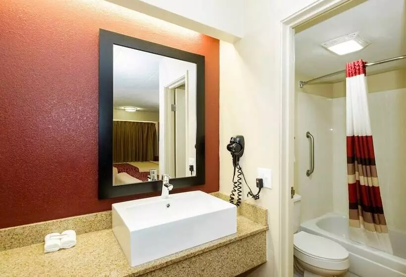 Deluxe-huone, Red Roof Inn Columbus West Hilliard