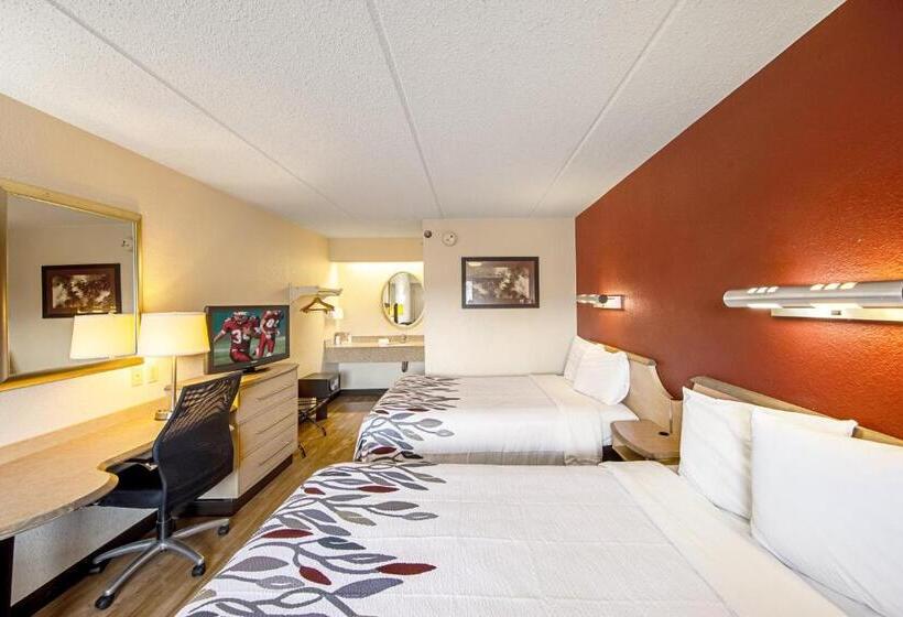 Номер Стандарт 2 Двуспальные Кровати, Red Roof Inn Greensboro Airport
