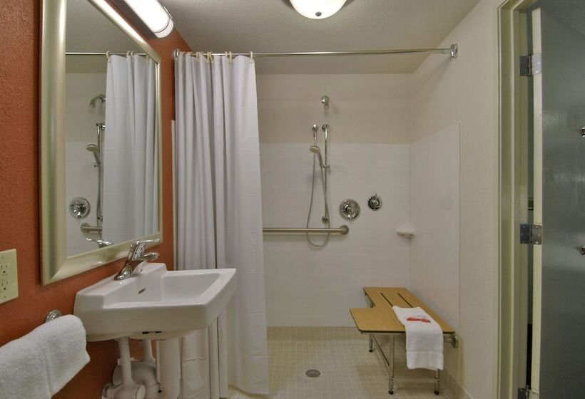 Номер Deluxe, Red Roof Inn Greensboro Airport