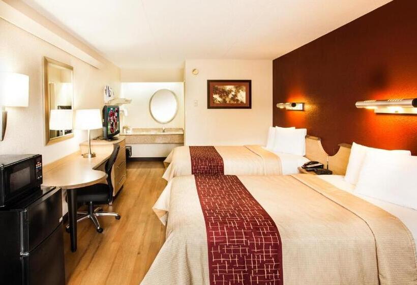 디럭스 룸, Red Roof Inn Parkersburg