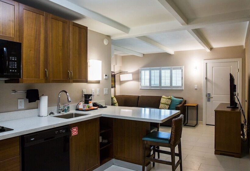 جناح, Seafarer Inn & Suites, Ascend Hotel Collection