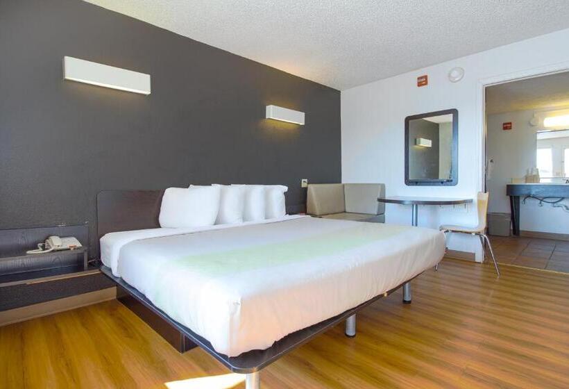 Стандартный Номер Кровать Кинг, Studio 6 Oklahoma City, Ok  Airport