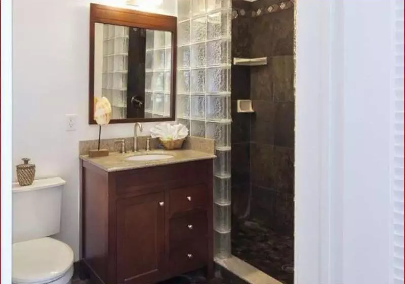シングルデラックスルーム, The Reach Key West, Curio Collection By Hilton