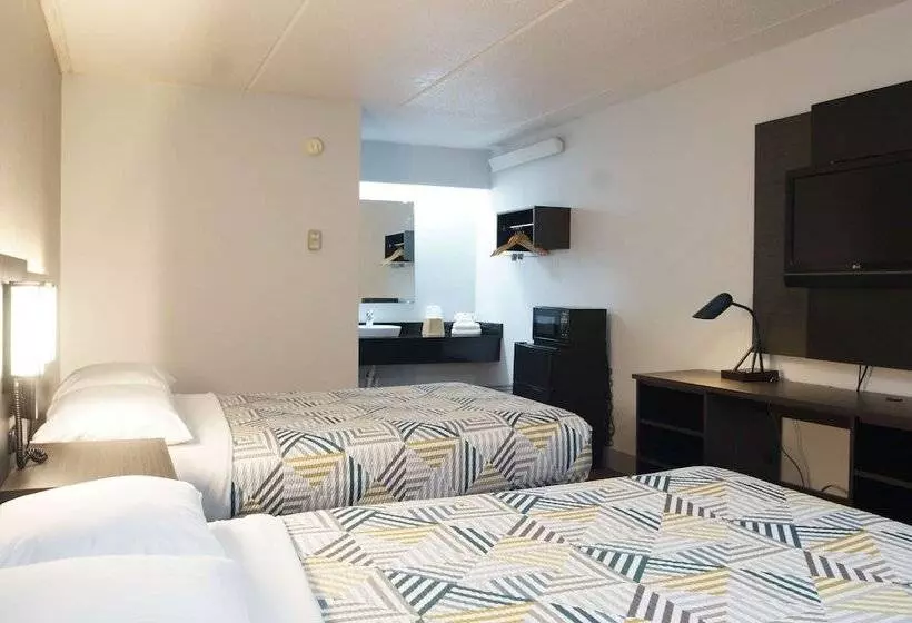 ２ダブルベッドのスタンダードルーム, Motel 6charlotte, Nc  Coliseum