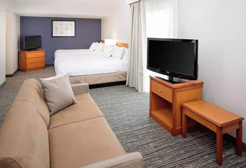 スタンダードスタジオ, Residence Inn Lexington North