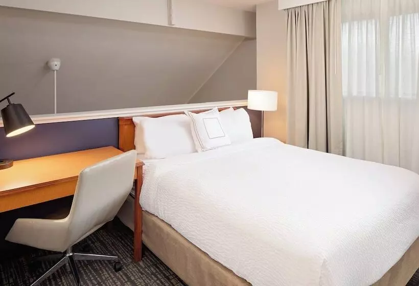 ペントハウススイート, Residence Inn Lexington North