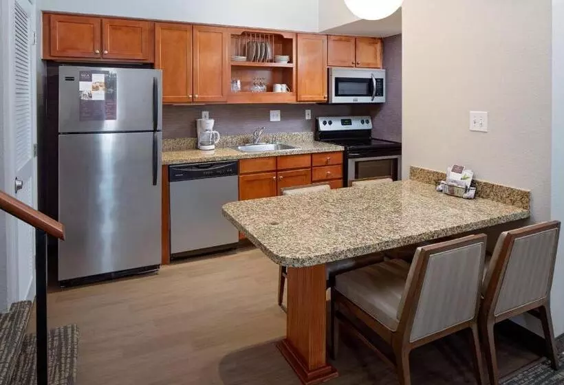 ペントハウススイート, Residence Inn Lexington North