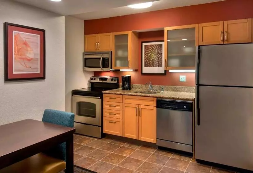 キングサイドベッドのスタンダードワンルーム, Residence Inn Philadelphia Valley Forge