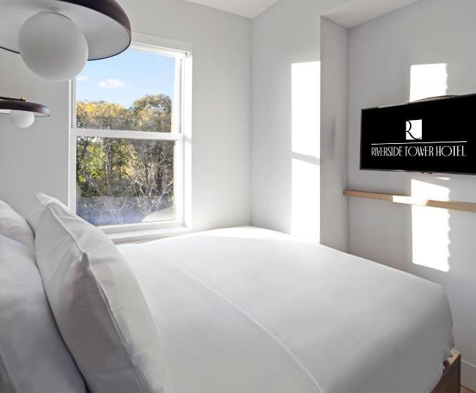 اتاق استاندارد با چشمانداز دریاچه, Riverside Tower Hotel