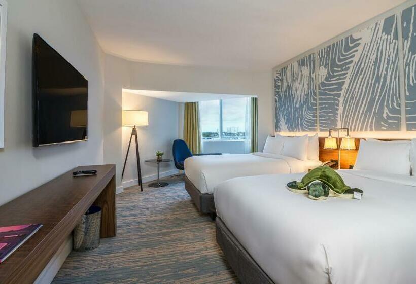 ２ダブルベッドのスタンダードルーム, B Ocean Resort Fort Lauderdale Beach