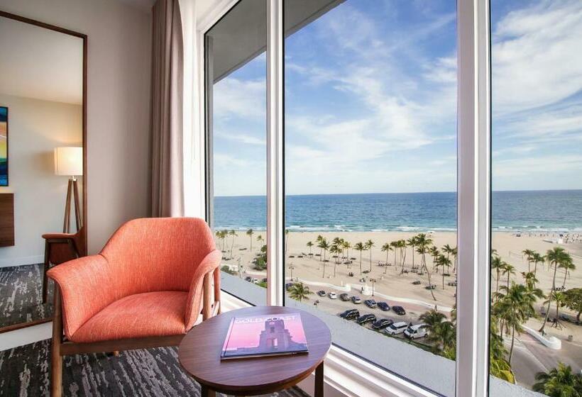 带大床的标准间, B Ocean Resort Fort Lauderdale Beach