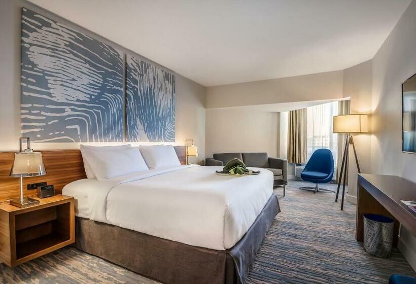 带大床的标准间, B Ocean Resort Fort Lauderdale Beach