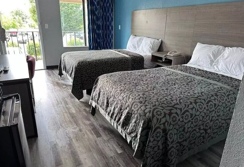 ２ダブルベッドのスタンダードルーム, Americas Best Value Inn & Suites Murfreesboro